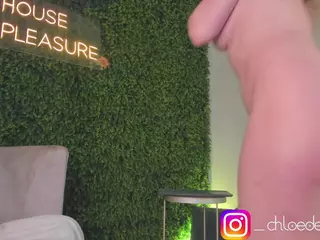Chloe Dee's Live Sex Cam Show