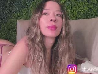 Chloe Dee's Live Sex Cam Show
