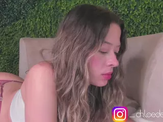 Chloe Dee's Live Sex Cam Show