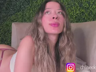 Chloe Dee's Live Sex Cam Show