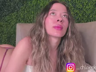 Chloe Dee's Live Sex Cam Show