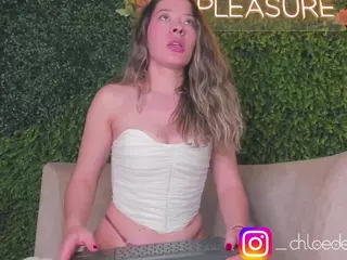Chloe Dee's Live Sex Cam Show