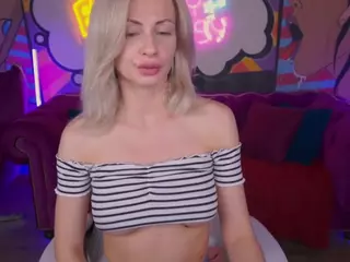 MiaBurka's Live Sex Cam Show