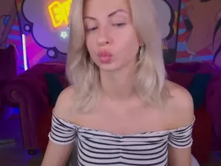 MiaBurka's Live Sex Cam Show