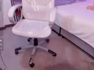 MatureVeronica's Live Sex Cam Show