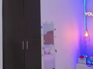 avalodge's Live Sex Cam Show