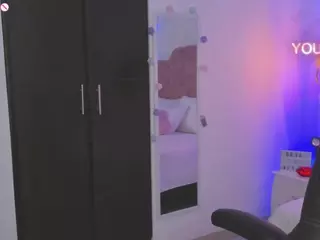 avalodge's Live Sex Cam Show