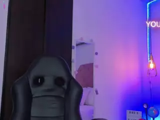 avalodge's Live Sex Cam Show