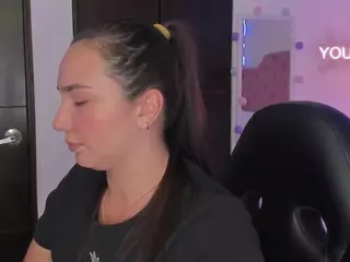 avalodge's Live Sex Cam Show