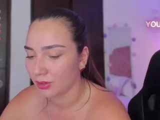 avalodge's Live Sex Cam Show