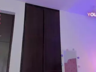 avalodge's Live Sex Cam Show