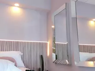Emmily's Live Sex Cam Show