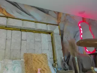 emily-86's Live Sex Cam Show