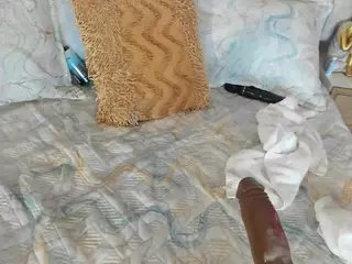 emily-86's Live Sex Cam Show