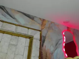 emily-86's Live Sex Cam Show