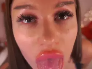 MadissonSoft's Live Sex Cam Show