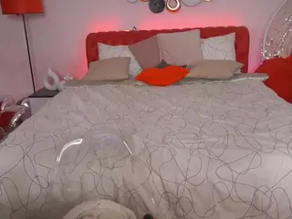 MadissonSoft's Live Sex Cam Show