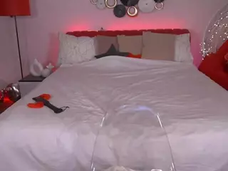 MadissonSoft's Live Sex Cam Show