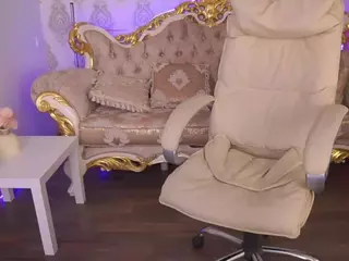 MadissonSoft's Live Sex Cam Show