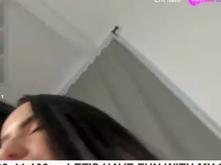LILI's Live Sex Cam Show