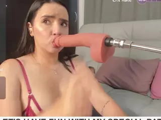 LILI's Live Sex Cam Show