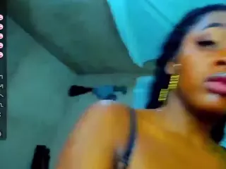 MelodyBae's Live Sex Cam Show