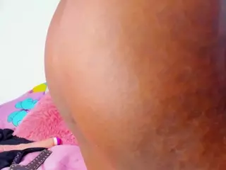 MelodyBae's Live Sex Cam Show