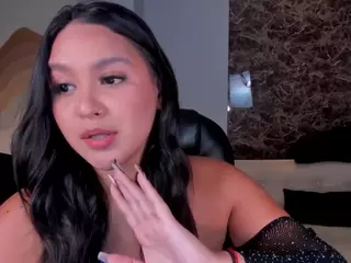 Tori Cross's Live Sex Cam Show