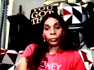 Divathesnakecharmer's Live Sex Cam Show