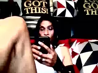 Divathesnakecharmer's Live Sex Cam Show
