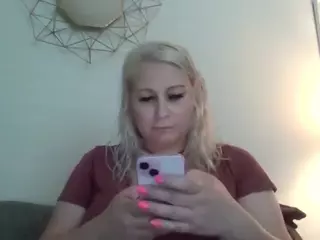 goddesschelc's Live Sex Cam Show