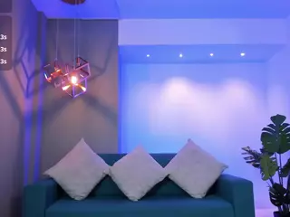 Mia-Taylors's Live Sex Cam Show
