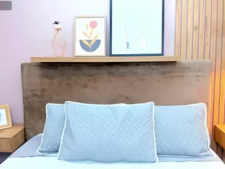 sarahlopezz's Live Sex Cam Show