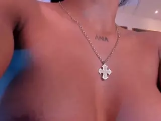 LindseyCox's Live Sex Cam Show