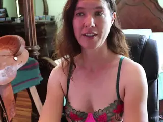 thornburyrose's Live Sex Cam Show