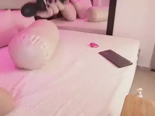 Bellatslatina's Live Sex Cam Show