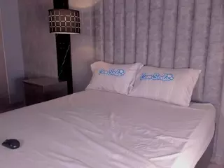 Michell Angels's Live Sex Cam Show