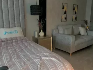 Michell Angels's Live Sex Cam Show