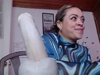 Lilaa-x's Live Sex Cam Show