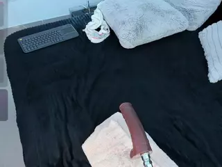 Angie-Roses's Live Sex Cam Show