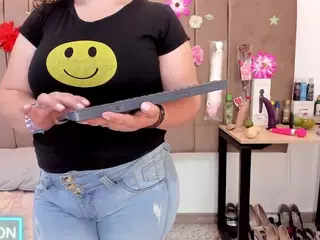 Zalymature's Live Sex Cam Show