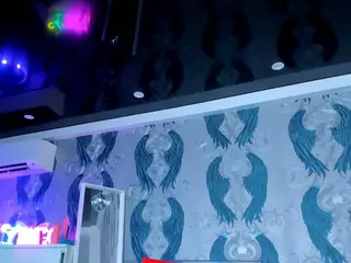 AnnesWhite's Live Sex Cam Show
