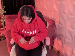 Minerva Soto's Live Sex Cam Show