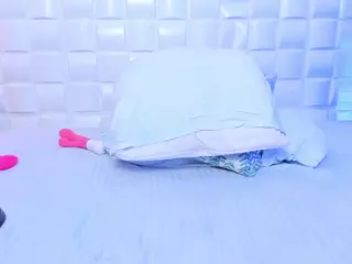 Anny Rouse's Live Sex Cam Show