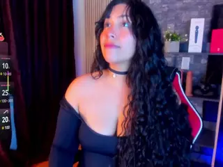 Laura-Ks's Live Sex Cam Show
