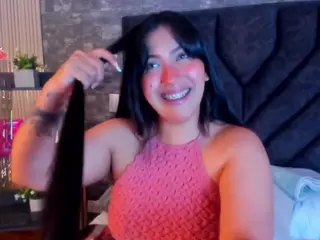 Laura-Ks's Live Sex Cam Show