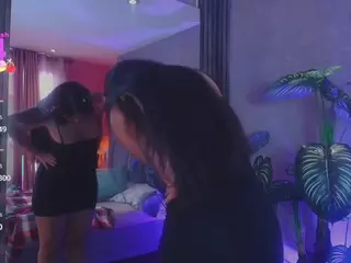 Laura-Ks's Live Sex Cam Show