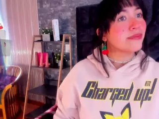 Laura-Ks's Live Sex Cam Show