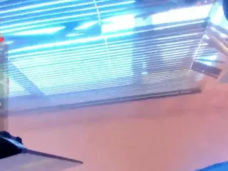 Laura-Ks's Live Sex Cam Show