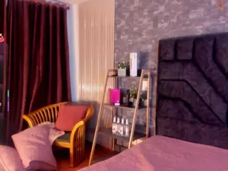 Laura-Ks's Live Sex Cam Show